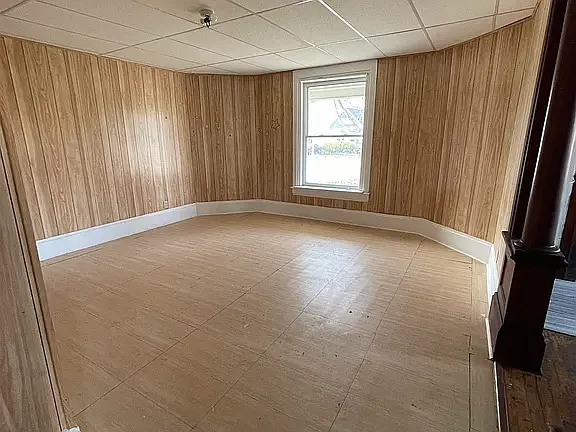 4 bed, 2164 sqft, $1,800 — Photo 3