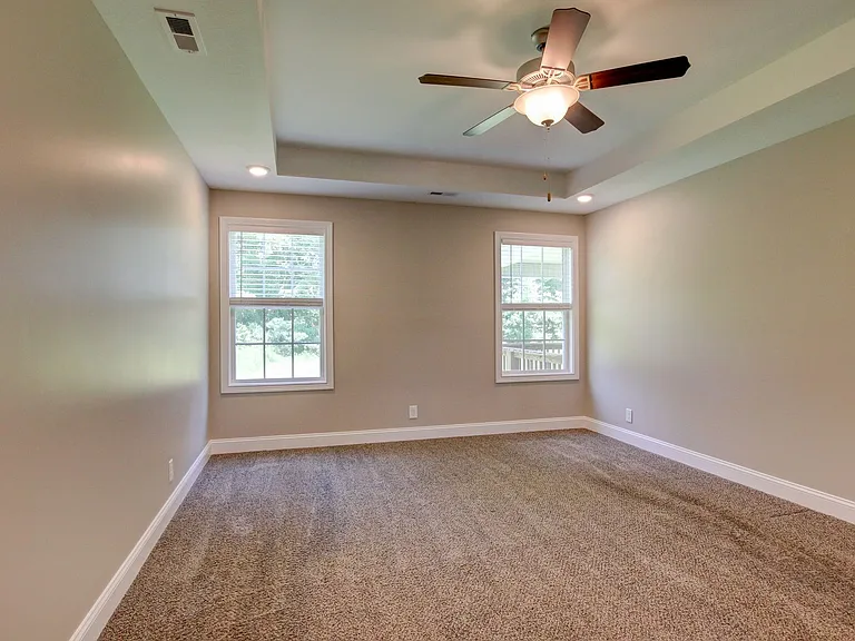 1121 Cardinal Creek Dr — Photo 69