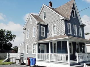 534 Bridgeboro St, Riverside, NJ 08075