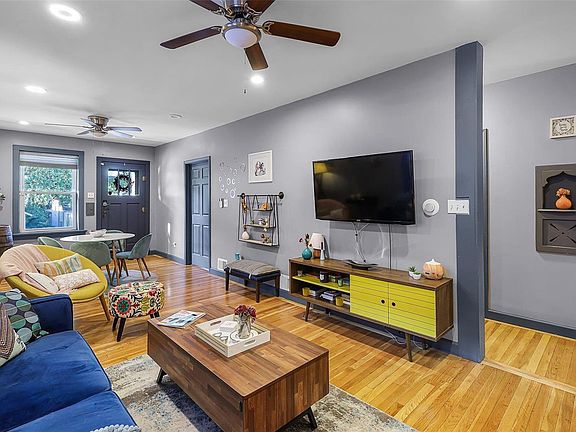 5th image of 4525 Tholozan Ave