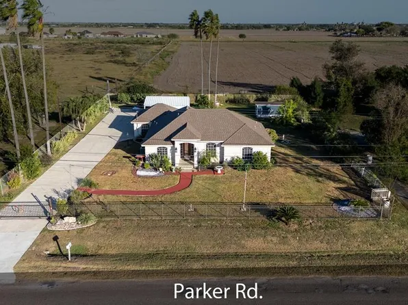 21237 Parker Rd, Santa Rosa, TX 78593