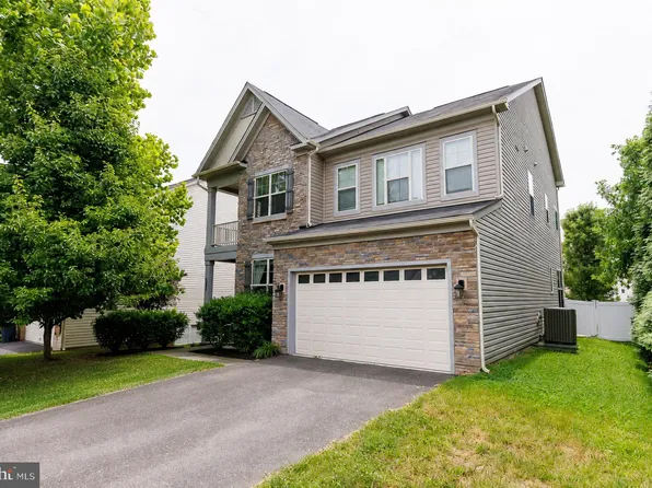 9203 Rice Ave, Lanham, MD 20706