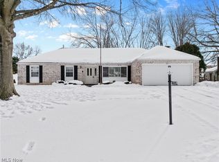 2664 Daffodil St NE, Canton, OH 44705