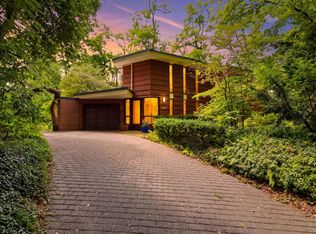 1003 Oak Way, Madison, WI 53705