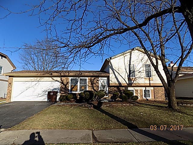 1st image of 22545 Clarendon Ave