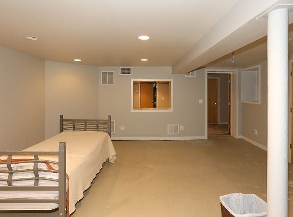 5th image of 2870 N Elston Ave #One