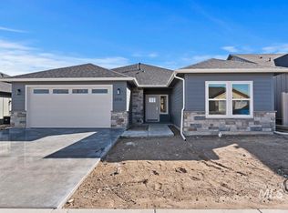 2282 S Hurd Ave, Nampa, ID 83686