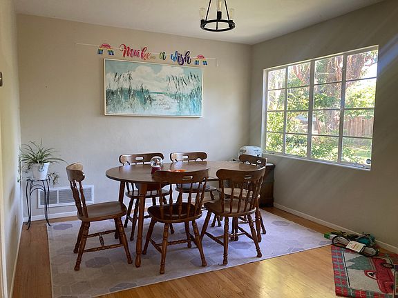 3rd image of 36703 Niles Blvd