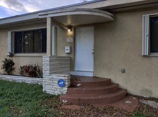 3301 NW 16th St #3301, Miami, FL 33125