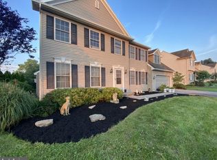5 Village Dr #L-0020, Fredericksburg, PA 17026