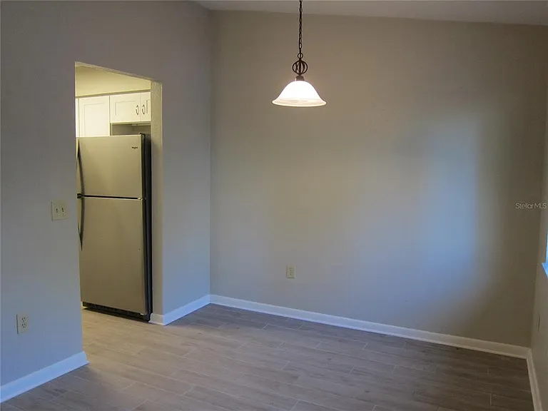 7019 SW 21st Ln — Photo 8