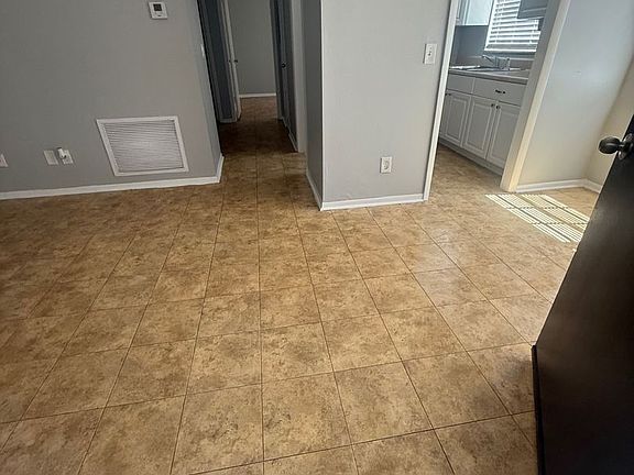 4th image of 111 N Lady Mary Dr #6