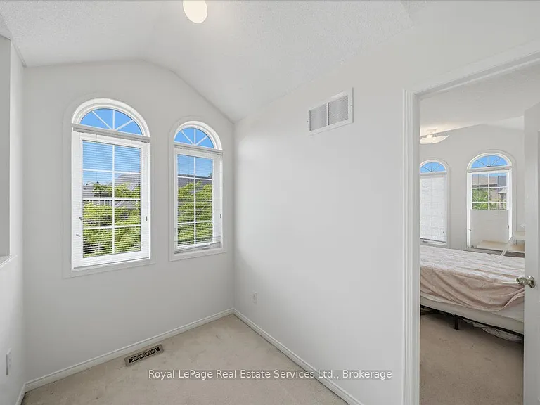 2395 Woodstock Trl — Photo 33