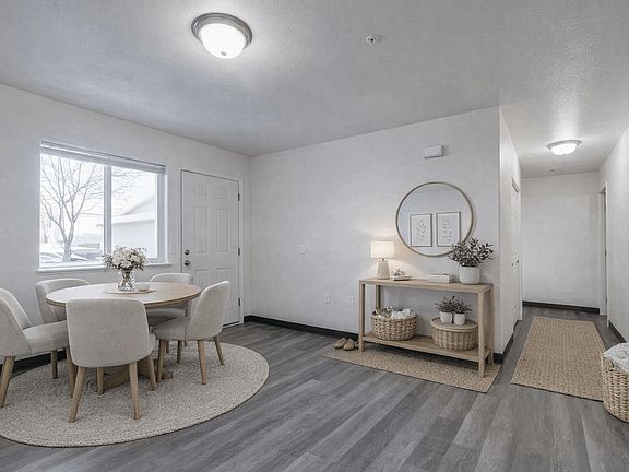 5th image of 2312 White Ave #203