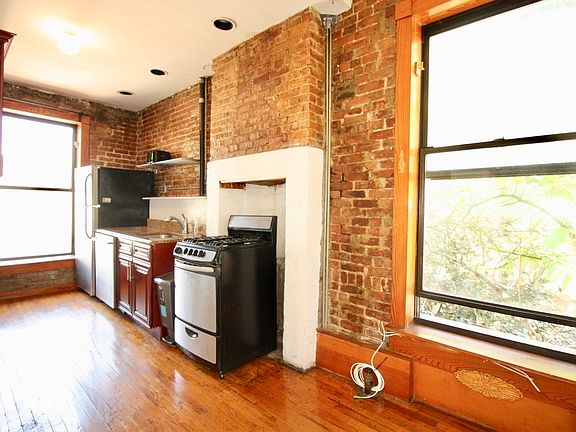 4th image of 336 12th St #2A