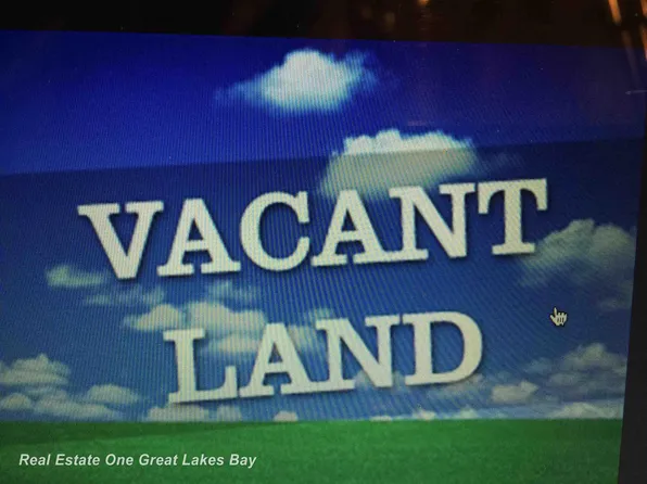 3030 N Water St, Bay City, MI 48708