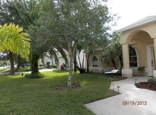 7695 Greenboro Dr, West Melbourne, FL 32904