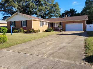 1226 Janaf Pl, Norfolk, VA 23502