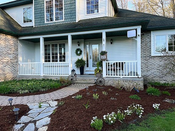 3rd image of 10210 Passenheim Rd
