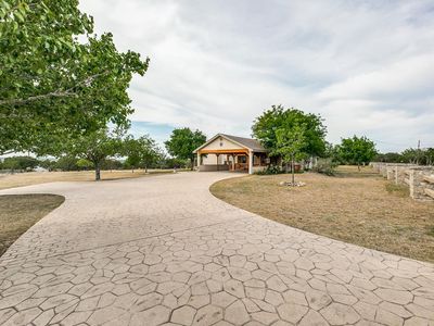 115 Ridge Rd, Kerrville, TX, 78028