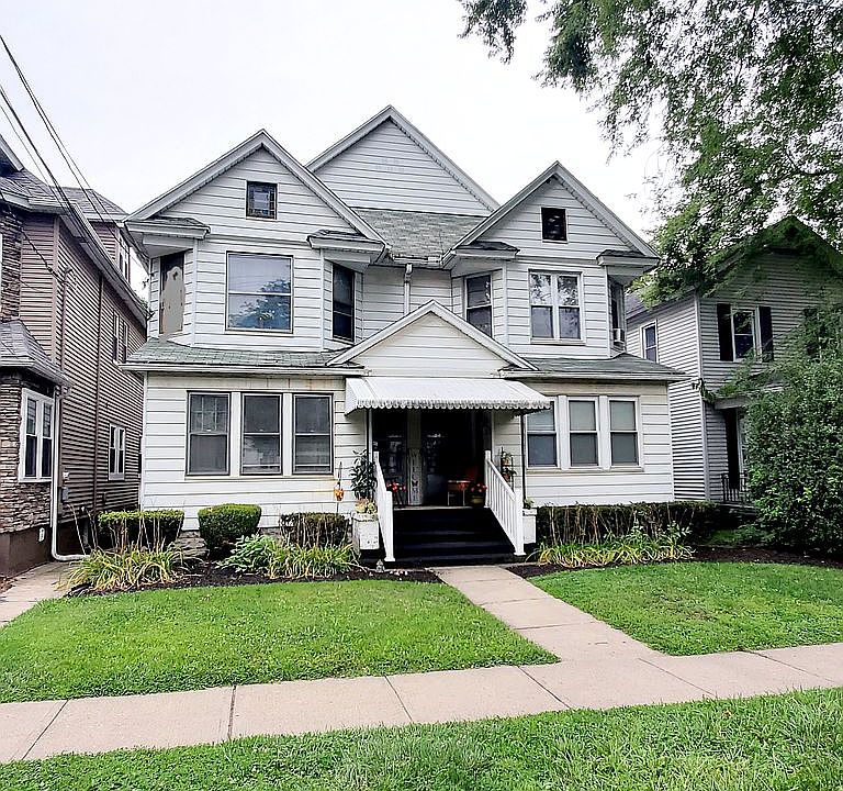 1st image of 1745-1747 Sanderson Ave