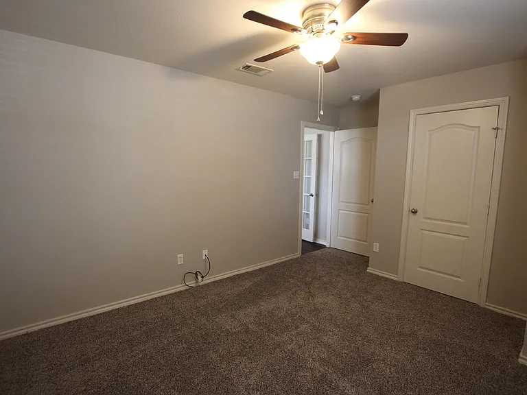 6021 Morning Mist Dr — Photo 36