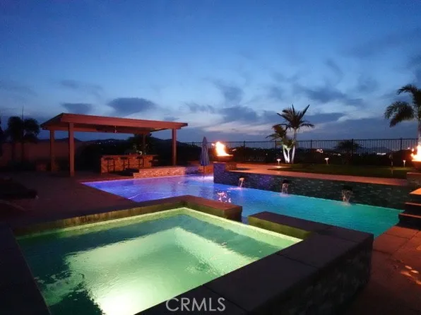 13504 Planet Ct, Riverside, CA 92503