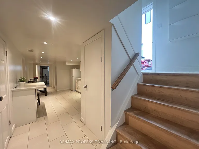 78 Athol Ave — Photo 34