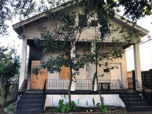 2108-10 Bienville St, New Orleans, LA 70112