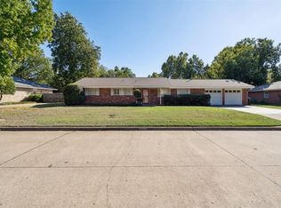 2666 Brentwood Dr, Norman, OK 73069