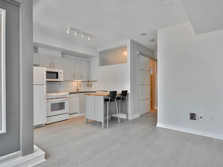 281 Mutual St #2307 — Photo 4