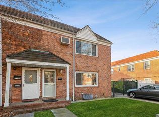 75-20 198th St #2A, Fresh Meadows, NY 11366