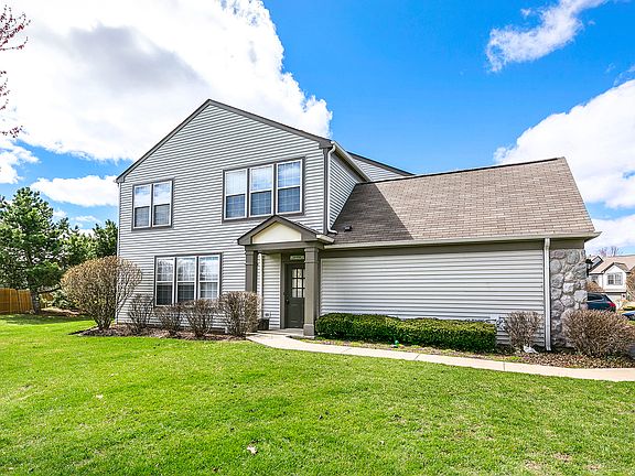 2nd image of 3310 Bromley Ln #3310