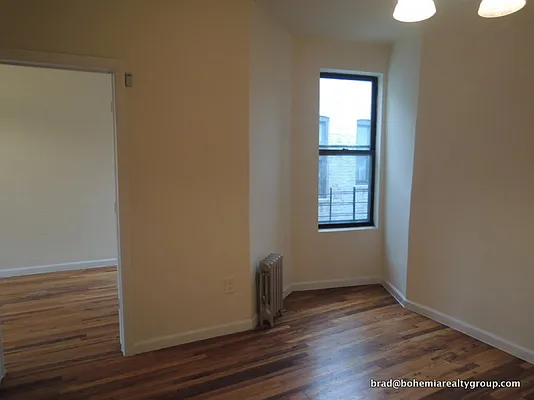 Rented by Bohemia Realty Group | media 32