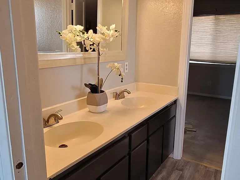 21250 Laguna Rd #5 — Photo 30
