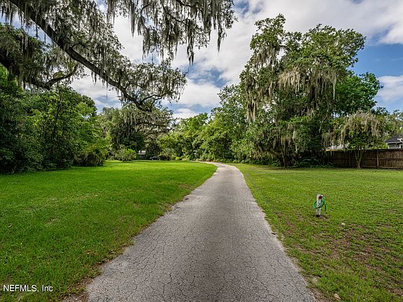 2nd image of 5741 ATLANTIC Boulevard