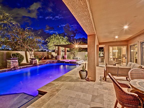 Backyard Oasis for Entertainers