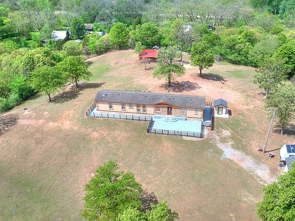 3rd image of 20145 Holmes Rd