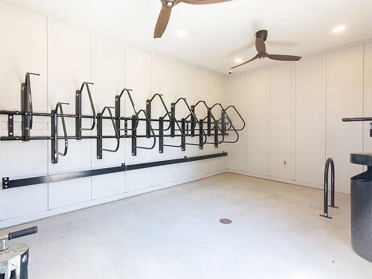 Allora Gainesville — Photo 49
