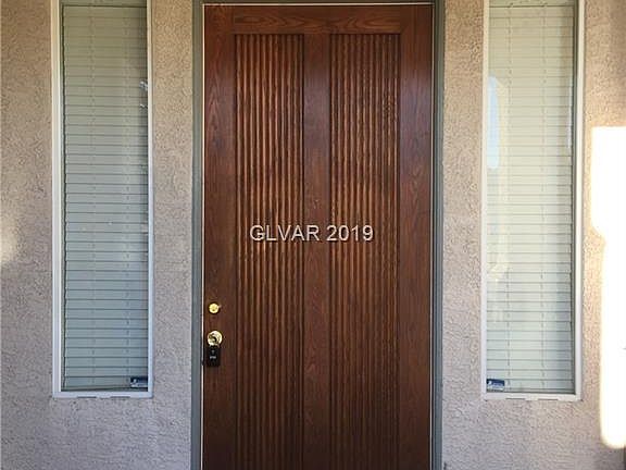 4th image of 5254 Altadonna Ave #0