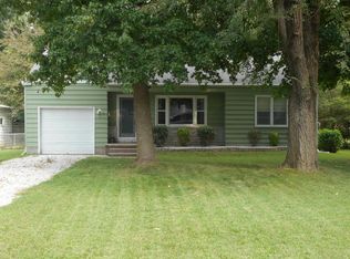 1456 S Luster Ave, Springfield, MO 65804