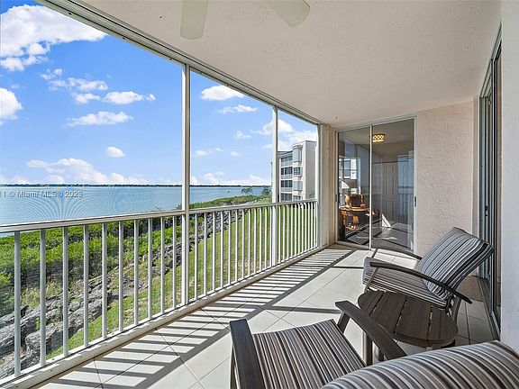 2nd image of 5800 NE Island Cove Way APT 2407