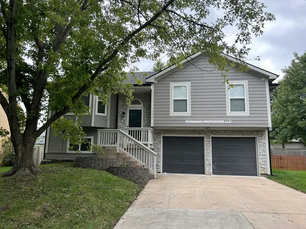 1045 N Lincoln St, Olathe, KS 66061