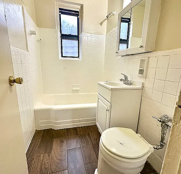 89-29 163rd St #7L — Photo 6