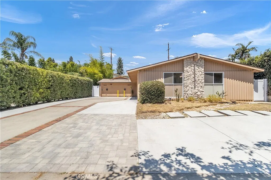 4 bed, 1560 sqft, $4,100 — Photo 4