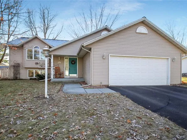 814 Meadow Lane, Menomonie, WI 54751