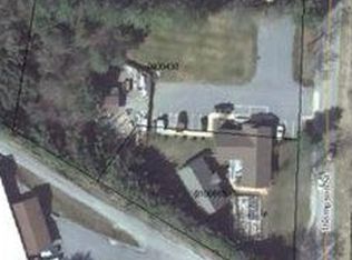 321 Thompson St, Hendersonville, NC 28792