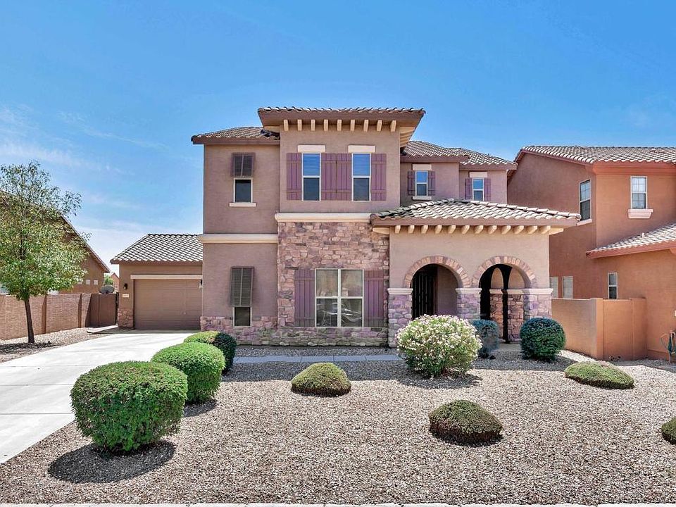1st image of 44053 W Palo Abeto Dr