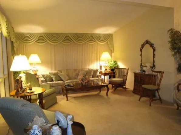 2306 Bryant Dr, Carlsbad, CA 92008