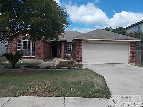 1st image of 3943 Knollwood